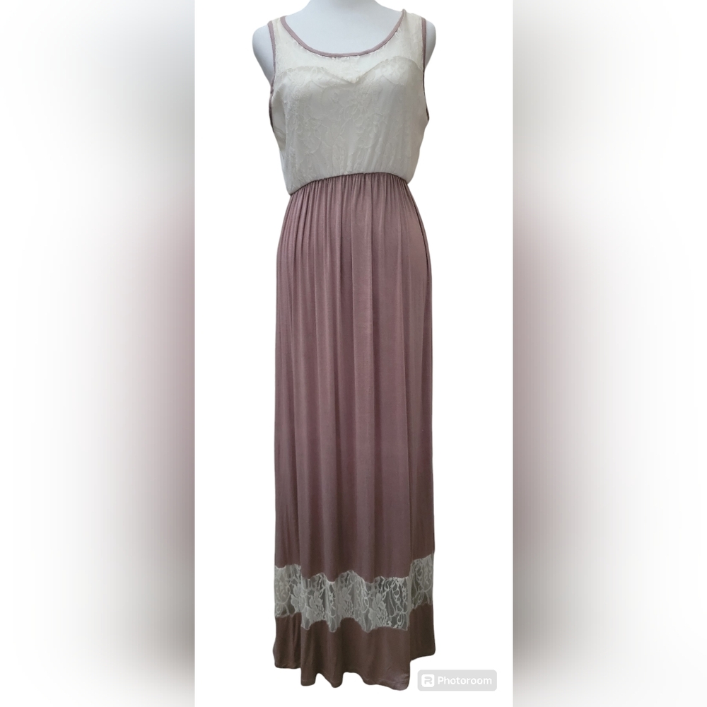 Women's Beige and Cream Lace Accent Dress